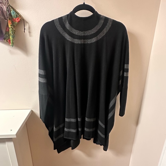 White House Black Market- Sweater - Picture 3 of 3